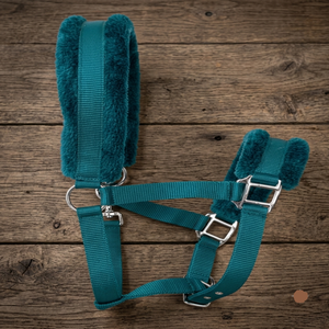 Collar de caballo de visón de triple capa de color personalizado, estilo inglés de moda, halter de nailon para carreras de caballos y accesorios - Product Image 3