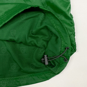 Chaqueta Cortavientos Personalizada para Hombre, 100% Poliéster Nailon Impermeable para Invierno, Suministro de Fábrica con el Logotipo de su Marca - Product Image 5