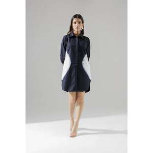 Robe chemise noire pour femme avec panneau tie-dye blanc, manches longues, boutonnée, tenue décontractée pour les vacances - Product Image 1