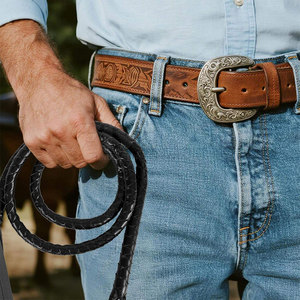 Fouet en cuir véritable de qualité professionnelle, poignée robuste et durable, design flexible, idéal pour l'entraînement en extérieur et la collection - Product Image 6