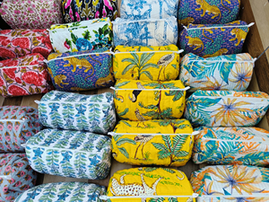 Eco-friendly <b>Large</b> Toiletry Pouch Wholesale <b>Makeup</b> Organizer Cotton Quilted Cosmetic Case Multicompartment <b>Makeup</b> <b>Bag</b> Travel <b>Bag</b> - Product Image 5