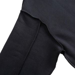 Top corto para mujer, diseñado con tela elástica transpirable que le brinda movimiento relajado, ideal para atuendos casuales o de gimnasio. Top corto para mujer. - Product Image 3