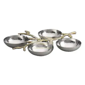 การออกแบบที่ได้รับความนิยมในอุตสาหกรรมชามโลหะชามแสดงอาหาร 4 ชามใน 1 ใบผู้ถือสีทองอุปกรณ์เครื่องครัวจากอินเดีย - Product Image 1