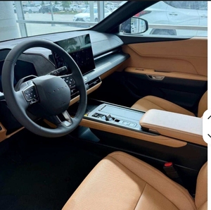 DESCUENTOS DE VERANO, VEHÍCULO USADO, SUV de Lujo Bronco 2024 - Product Image 3