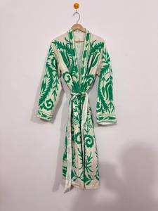 Kimono Unisex de Algodón Suzani, Largo, con Mangas Largas, Cuello en V, Cierre con Cordón, Estilo Clásico, Tejido Suave, Estampado Floral - Product Image 1