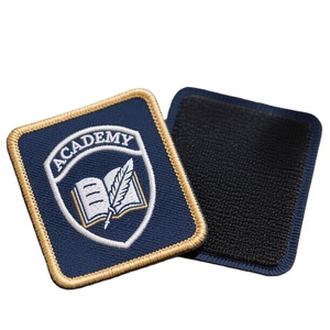 Écusson brodé avec boucle auto-agrippante, motif livre ouvert, plume et bouclier de l'Académie Bleu Blanc, pour homme ou femme - Product Image 1