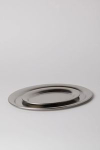 Modern <b>Silver</b> Round <b>Mirrored</b> Serving Tray Elegant Decorative Hospitality Tabletop Accent - Product Image 4