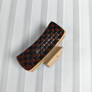 Pinzas de Pelo de Cuero Hechas a Mano de Alta Calidad, Diseño Elegante, Duraderas y Ligeras, Pinzas de Pelo para Mujer para Uso en Fiestas - Product Image 2