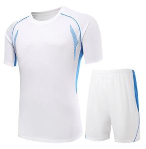 Ensemble d'uniformes de football respirants pour adultes, design et logo personnalisés, service de haute qualité à prix abordable - Product Image 6