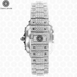 Montre de luxe pour homme Charm Jewells, cadran analogique mécanique en acier inoxydable, 40 mm, incrustée de diamants, fermoir caché à bouton-poussoir, 10 bars - Product Image 5