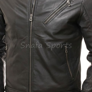 Veste en cuir de motard vintage pour homme, design hivernal, cuir d'agneau personnalisé avec détails matelassés, en vente - Product Image 3