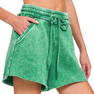 Shorts en jean délavé pour femmes, taille haute, avec logo personnalisé, respirants, de haute qualité, pour l'été, décontractés, service OEM en gros - Product Image 2