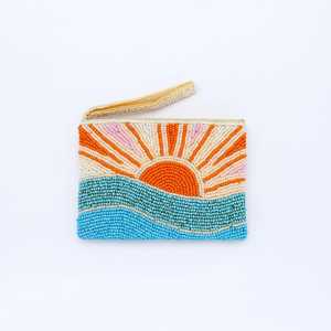 Sac à main artisanal perlé motif soleil et océan, forme rectangulaire, en tissu de coton brodé, objet d'art et de collection - Product Image 4