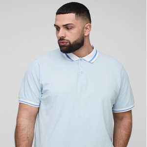 Polo en coton bleu clair pour homme, manches courtes, coupe classique, bordure contrastée, couleur unie, tricot piqué - Product Image 1