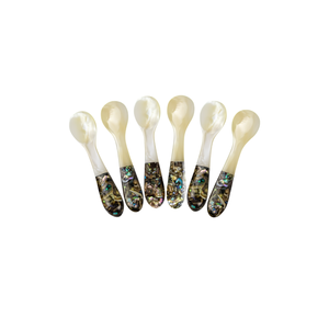 Cuillère artisanale vietnamienne en nacre blanche, fabriquée à partir de coquillages naturels, pour le café, les desserts et la décoration de table - Product Image 4