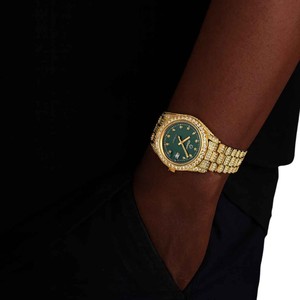 Reloj de Pulsera Analógico de Lujo en Oferta, Esfera Verde, Correa de Acero Inoxidable, Resistente al Agua, Movimiento de Cuarzo, 41 mm, Oro Amarillo - Product Image 2