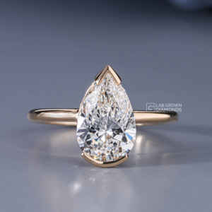 แหวนเพชรทรงลูกแพร์ 14KT โรสโกลด์ เพชรเลี้ยงในห้องปฏิบัติการ สำหรับผู้หญิง หรูหรา 2.02 กะรัต คุณภาพ VS EF ของขวัญวันครบรอบ - Product Image 1