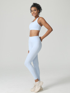 Soutien-gorge de sport dos nageur noir pour femme, col ras du cou, maintien moyen, sans coutures, respirant, design uni, pour le yoga et les activités sportives - Product Image 3