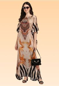 Robe kaftan élégante pour femme – Kaftan de plage imprimé coupe ample pour la collection d'été. - Product Image 2