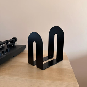 Sujetalibros de Hierro Elegantes para Decoración de Biblioteca Tradicional, Mejoran el Organizado de Libros con Acabado Metálico Pulido - Product Image 1