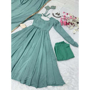 Vestido Anarkali Hecho a Mano, Hermoso y Elegante, con Falda y Dupatta para Fiestas, Silueta en A con Cintura Imperio, Tela de Chifón - Product Image 4