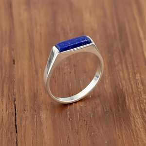 Anillo de lapislázuli hecho a mano, plata de ley 925, joyería minimalista con piedra preciosa en forma de barra para mujer, regalo. - Product Image 4