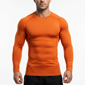 Chemise de compression pour homme, entraînement athlétique, évacuation de la transpiration, coupe ajustée - Product Image 1