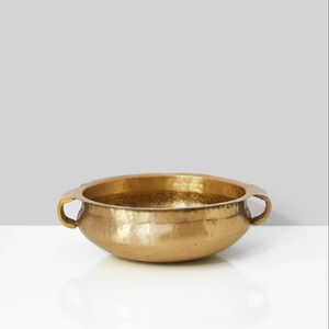 Bol de service multifonctionnel en aluminium pour servir des fruits, des salades et des collations, offrant une utilisation décorative et fonctionnelle - Product Image 1