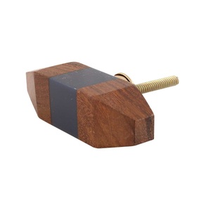 Boutons de meubles en bois et résine époxy de luxe, fabriqués à la main, de bonne qualité, au design optimal, décoratifs pour armoire de bureau - Product Image 1