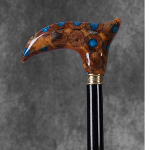 Canne de marche de luxe en noyer avec finition lisse, bâton de marche en bois fait main pour hommes, hauteur réglable - Product Image 2