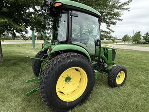 Tractor Compacto de Servicio Pesado 2026 4066R Z201940 de Alto Rendimiento, Suministro al por Mayor - Product Image 3