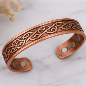 Rustic Vintage Filigree Wave Magnetic Pure Copper Band Bracelet Fashionable Metal Jewelry Exquisite Embossed Design - Product Image 2