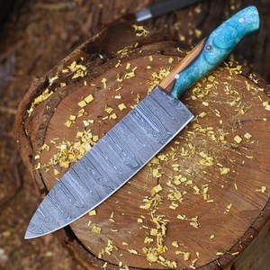 Couteau de chef UA Supplies UA006 en acier Damas forgé à la main, 8-9,9 pouces, finition brossée, manche en résine, moderne, ambidextre, 60+/-2 HRC - Product Image 1