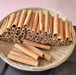 Canela de Vietnam (Cassia) en varillas de 6-10 cm, natural y seca, para comercio de especias, servicio de alimentos, venta al por mayor y exportación. - Product Image 2