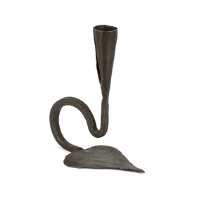 Ensemble de 2 bougeoirs en fer forgé forgé à la main Base de conception de coeur support décoratif en métal noir pour la maison cône de Noël - Product Image 1