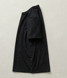 เสื้อยืดแขนสั้นสีดำสำหรับผู้ชาย ทรงปกติ สีพื้น ผ้าเจอร์ซีย์ คอโอ น้ำหนัก 240 กรัม ผ้าฝ้าย 100% - Product Image 5