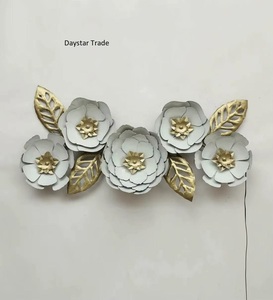Daystar Trade - Escultura de Pared Vertical Rectangular de Metal Personalizable de Alta Calidad, Diseño Floral, Decoración Art Deco para el Hogar, Sala de Estar - Product Image 1
