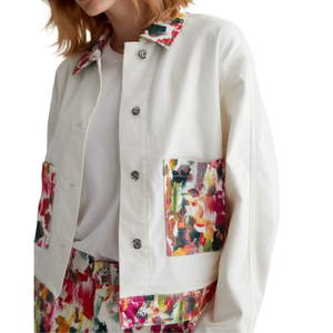 แจ็คเก็ตยีนส์ผู้หญิงผสมสแปนเด็กซ์/คอตตอน ดีไซน์หรูหรา สไตล์ยูทิลิตี้ ลุคทำงาน มีกระเป๋า  ผ้าฟอก  สำหรับฤดูใบไม้ร่วง ฤดูหนาว ฤดูร้อน รับผลิตแบบ OEM ODM ขายส่ง - Product Image 2