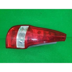 ไฟท้ายซ้ายประกอบสำเร็จสำหรับรถยนต์ฮุนได i30 ปี 2007-2010 มือสอง ของแท้ OEM รหัส 924012L100 - Product Image 1