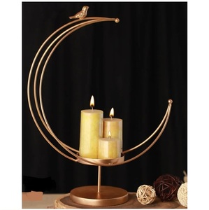 Portavelas Metálico para Decoración de Bodas y Hogar, Acabado Dorado, Grabado a Mano, Soporte para Velas - Product Image 6