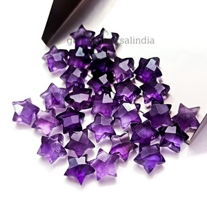 Ametyste violette naturelle facettée taille étoile sculptée à la main, pierre précieuse de 8 mm, briolette, pierre brute sculptée pour la fabrication de bijoux, vente en gros - Product Image 3