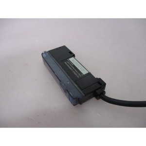 เซ็นเซอร์ไฟเบอร์ออปติกแบบโฟโตอิเล็กทริก 2 ตัว รุ่น FS-V11 ของ Keyence - อุปกรณ์และอะไหล่เซมิคอนดักเตอร์ระดับโลกที่เชื่อถือได้ - Product Image 4