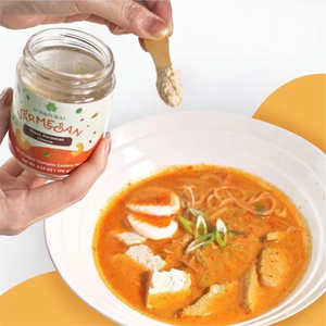 Poudre de parmesan végétal végétalien sans produits laitiers, à base de noix de cajou, saveur riche en umami pour pizzas, pâtes et salades 100g - Product Image 3