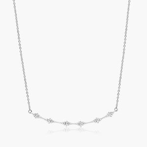 Collier élégant avec diamant taille ronde, bijou au style unique pour toutes les occasions - Product Image 3