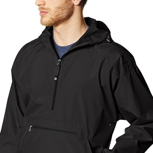 Veste coupe-vent imperméable en toile à capuche pour homme, manches longues, fermeture éclair, écologique, couleurs et tailles personnalisables, logo sur le devant - Product Image 3