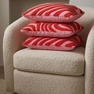 Housse de coussin carrée en chenille géométrique abstraite moderne de qualité supérieure, tricotée à la main, rouge rose, décoration intérieure, en vente - Product Image 6