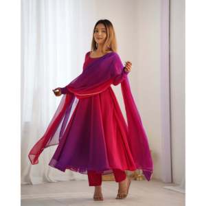 Belle robe Anarkali avec Dupatta et pantalon pour les fêtes Taille XS - Product Image 3