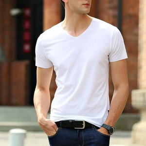 T-shirt col V en coton de qualité personnalisé pour homme, manches courtes, coupe classique, hauts tendance, couleur unie, tissu 100 % tricoté, logo frontal - Product Image 3