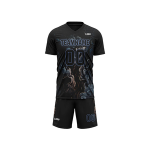ชุดเสื้อและกางเกงฟุตบอลชายแบบกำหนดเอง ชุดฟุตบอลพิมพ์ลายต้านเชื้อแบคทีเรีย พิมพ์ลายด้วยความร้อน คุณภาพสูง 100% - Product Image 2