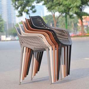 Chaise de jardin en plastique moulé en forme de bateau, de couleur vert armée, haut de gamme, moderne, imperméable et confortable, pour les consommateurs avisés - Product Image 4
